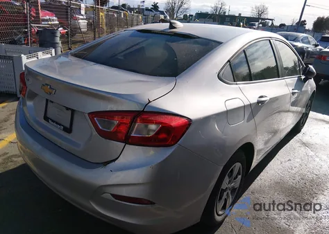 2018 Chevrolet Cruze Ls Auto z USA, uszkodzony, nr VIN 1G1BC5SM8J7187423
